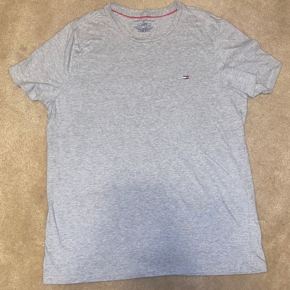 Tommy Hilfiger Tops - Tommy Hilfiger Tee
